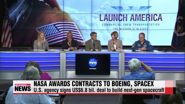 NASA awards spacecraft projects to Boeing, SpaceX