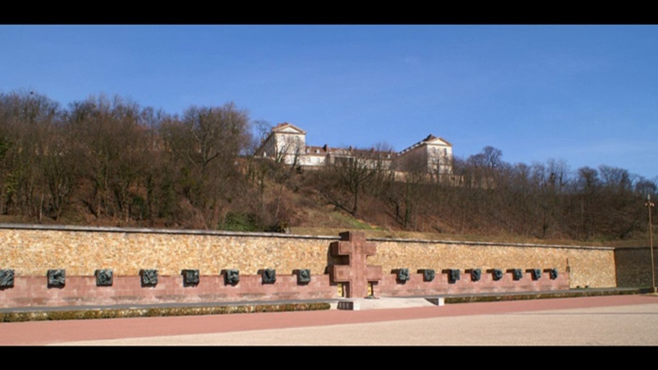 Terminale S/ES/L: L'historien et les mémoires de la Seconde Guerre Mondiale.