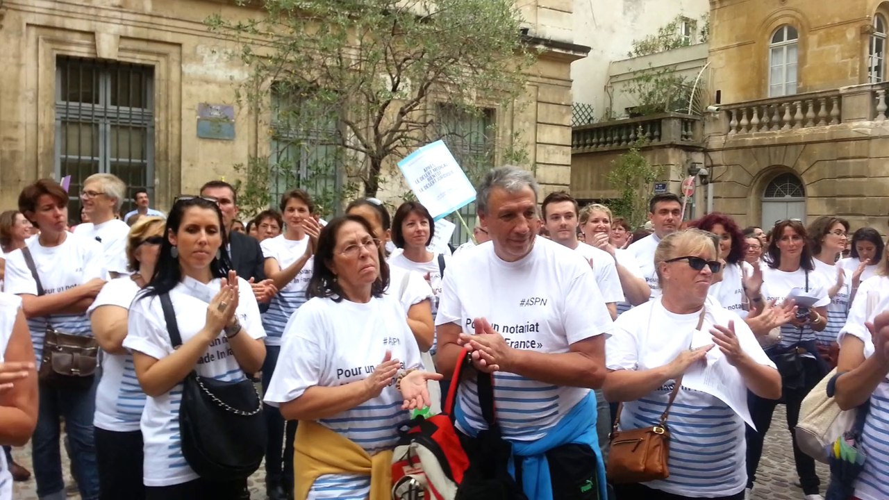 La présidente des notaires de Vaucluse espère que le gouvernement retirera son projet de réforme