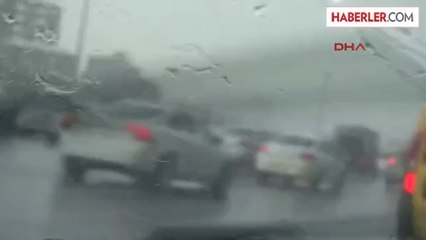 İstanbul'da Beklenen Yağış Başladı