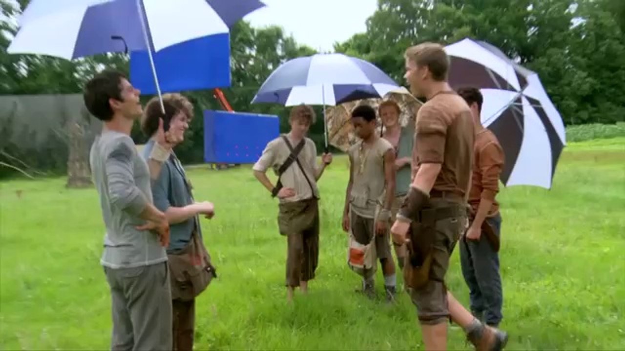 Exclusive Interview - The Maze Runner Cast (2014) HD