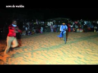 des hommes qui font le tanneber (danse sabar)