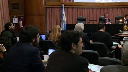 Médicos são julgados por roubo de bebês na ditadura argentina