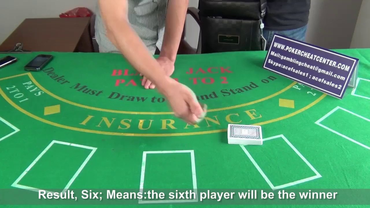 Bag-camera-lens-for-poker-analyzer