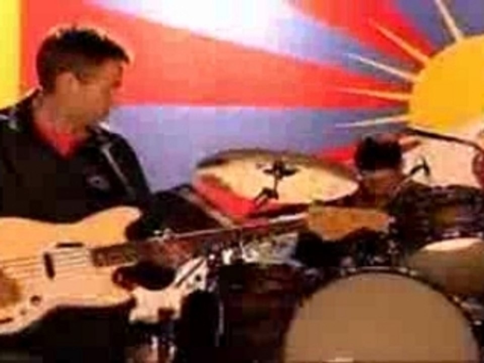 Beastie boys - sabotage (tibetan freedom