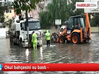 Sağanak Yağmur İnegöl'ü Vurdu (2)
