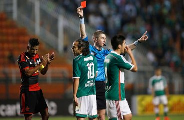 Dorival pede que arbitragem do futebol seja como a do vôlei