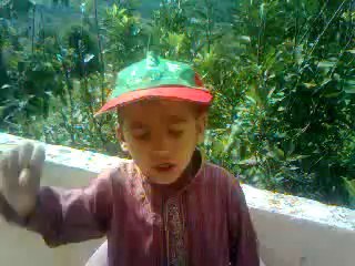 A 3 year old Kid Chanting #GoNawazGo  in Kashmir.