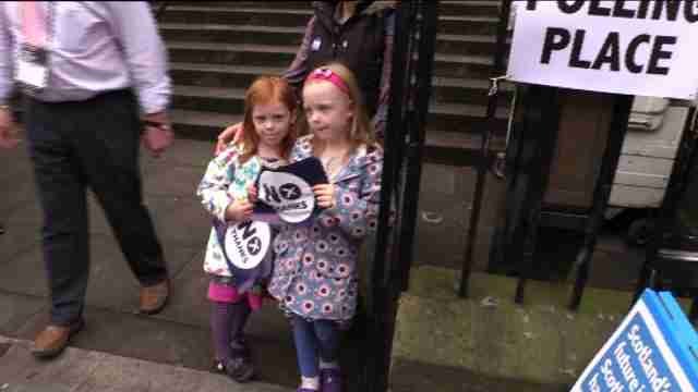 Los escoceses deciden si cambian Escocia, el Reino Unido y Europa