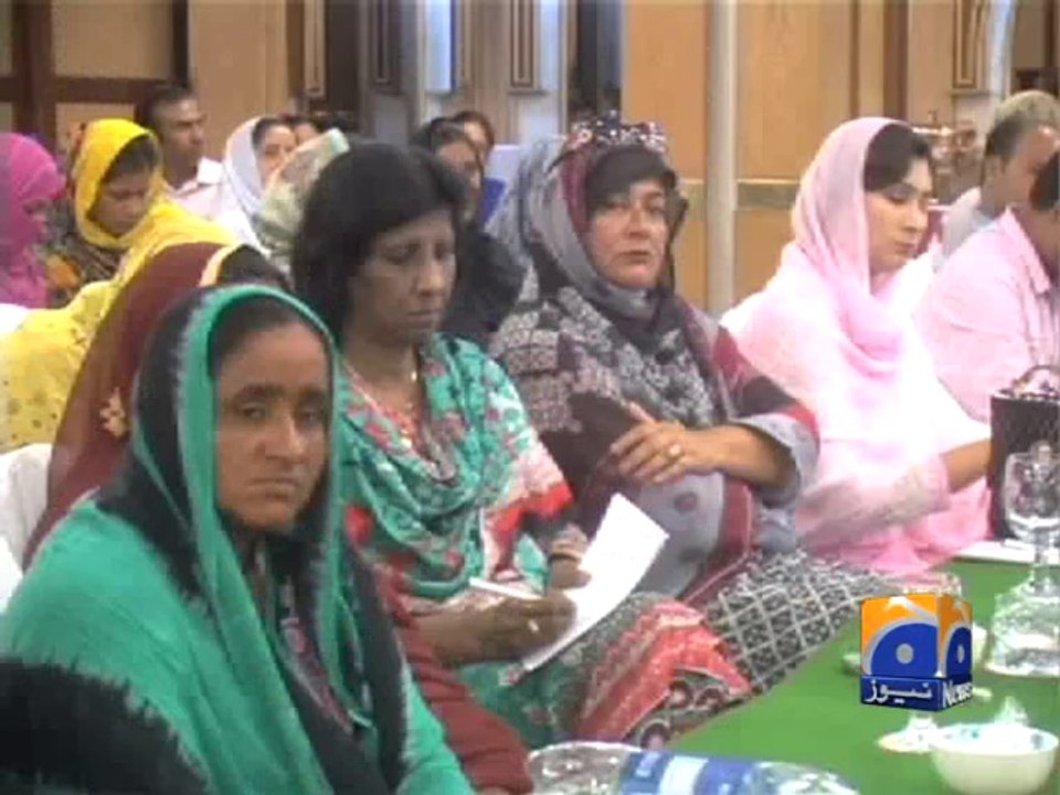 Undercover: Shah Mehmood dubs Hashmi PML-N agent-Geo Reports-18 Sep 2014