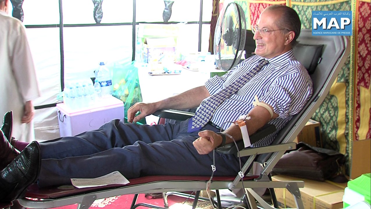 مشاركة السفير الأمريكي في حملة التبرع بالدم