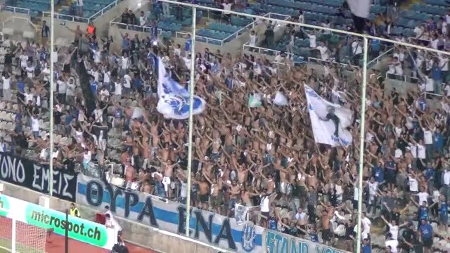 Οι πανηγυρισμοί στο γκολ του Γκουγιόν