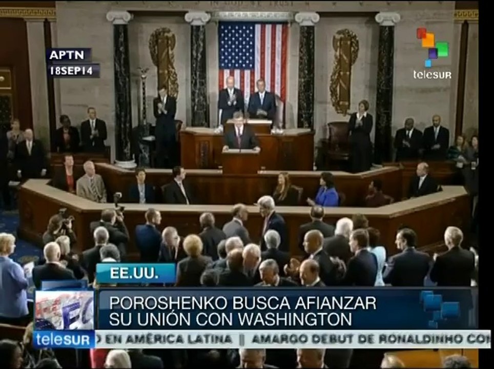 Senado de EE.UU. recibe con aplausos a Piotr Poroshenko