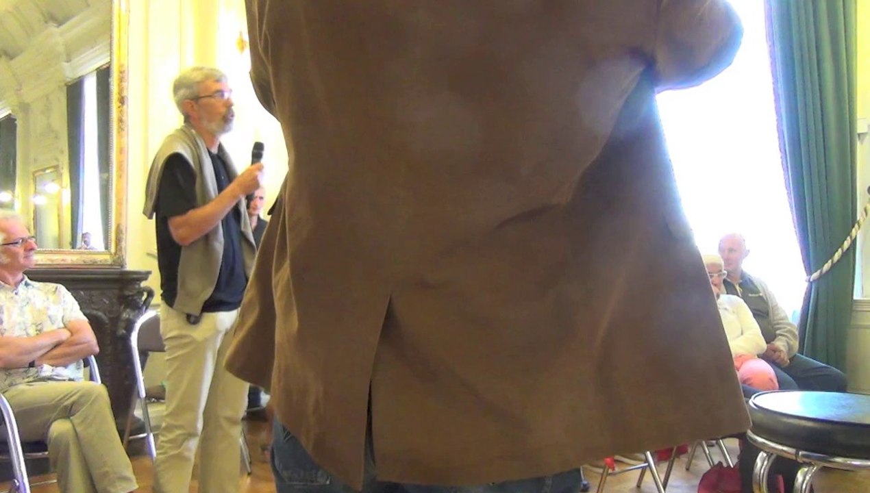 conseil municipal > Avranches > 15 sept 2014 > présentation du canoë club d'Avranches