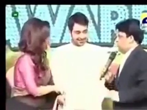Umar Shareef Latest Stage Performacnce Umer Sharif making fun of Mathira