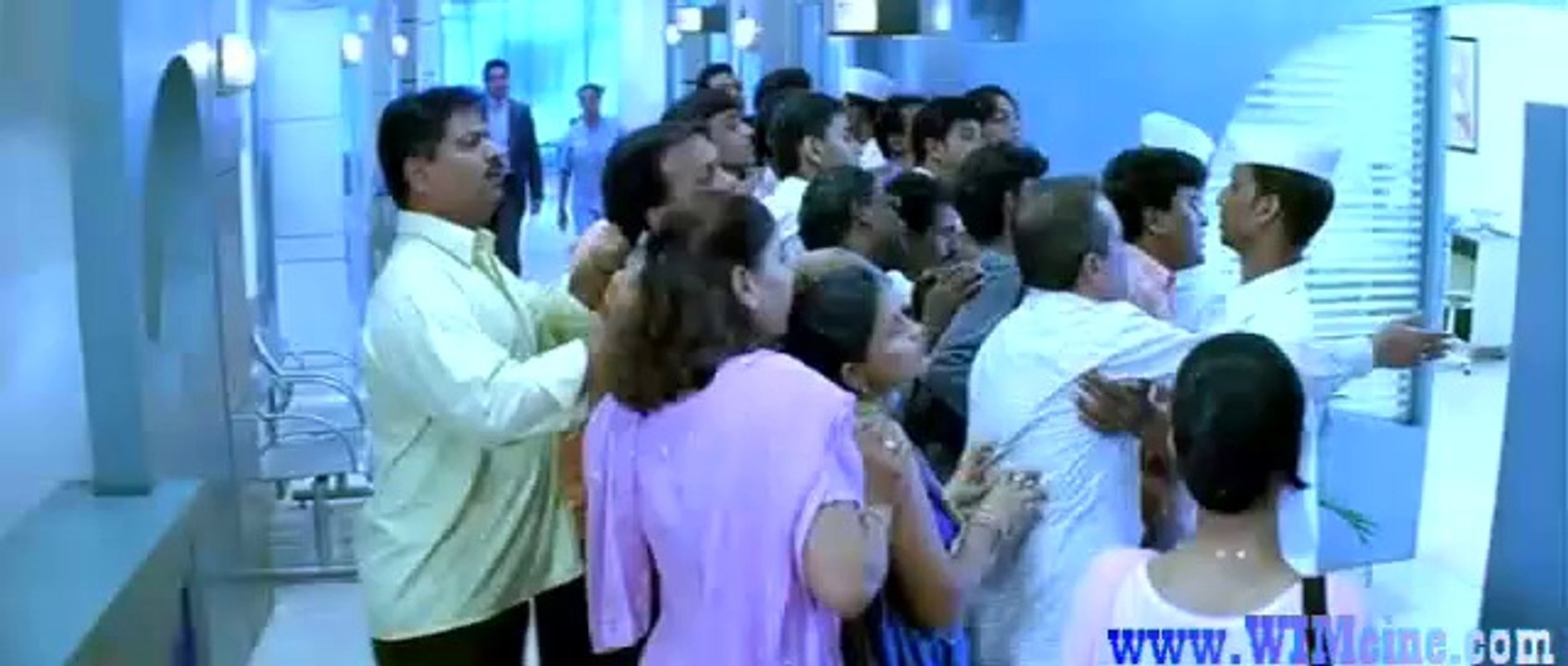 Ankahee (2006)_clip1