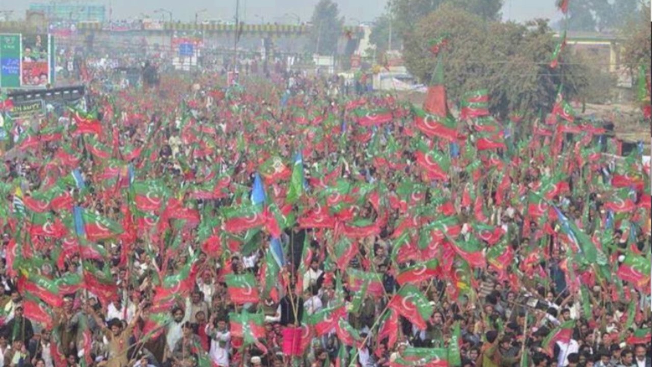 NO VIP " ABB VIP KA ISTAKBAL JOTY SE HOGA "  MUST SHARE !