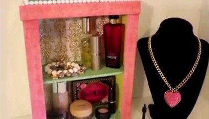 D.I.Y Makeup/Jewellery Organizer