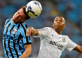 No retorno de Aranha à Arena, Grêmio e Santos empatam