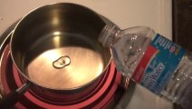 Very Hot Water Experiment (Leidenfrost Effect)