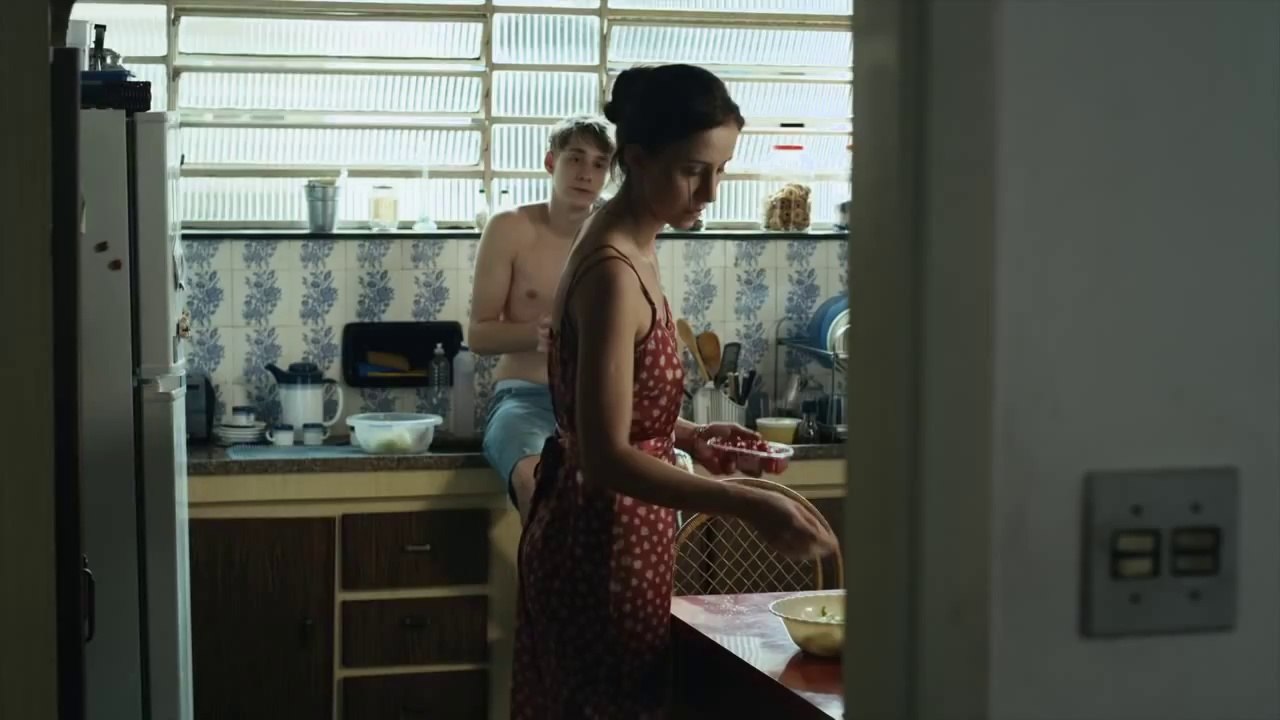 De Menor - Trailer Oficial