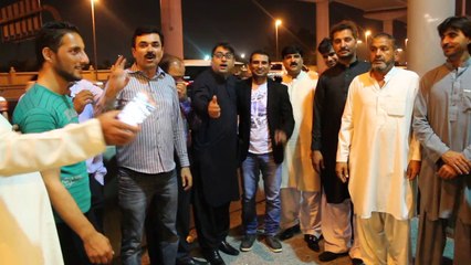 also "Go Nawaz Go" in Dubai