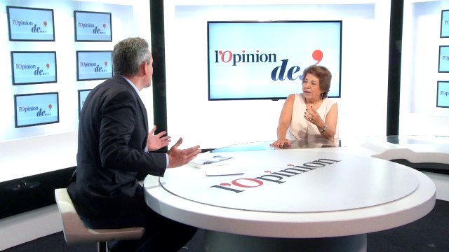 Corinne Lepage : « François Hollande a montré de la détermination »
