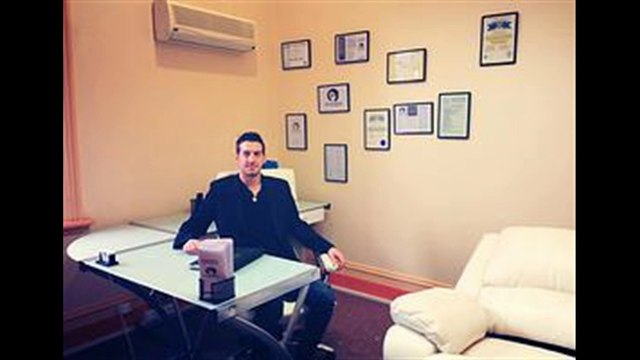 Destroying Approach Anxiety, Becoming A Pick Up Artist Hypnosis, Hypnotherapy By Hypnotherapist, Hypnotist Clive Westwood, Adelaide, South Australia