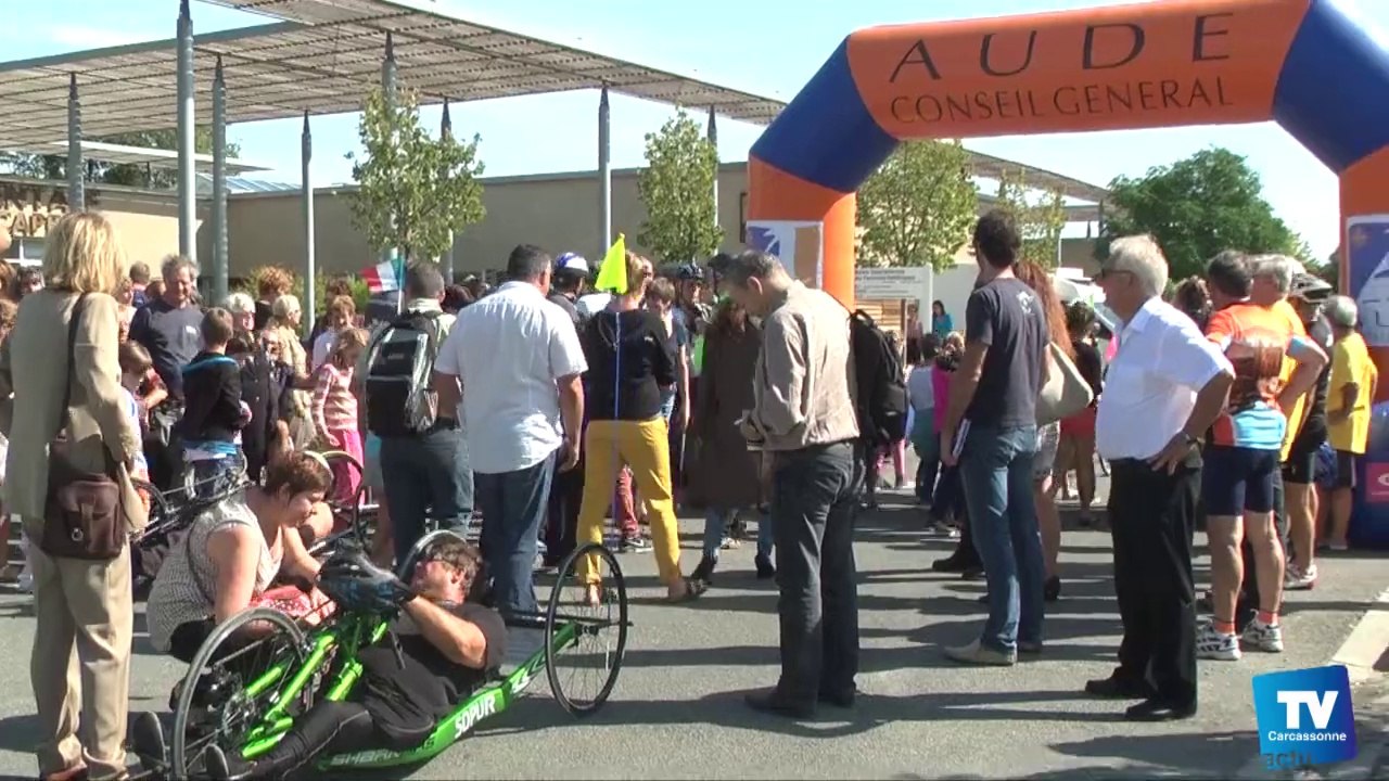 Les participants de la 12e édition du tour de l'Aude Handisport, ont fait étape ce vendredi matin à Carcassonne.