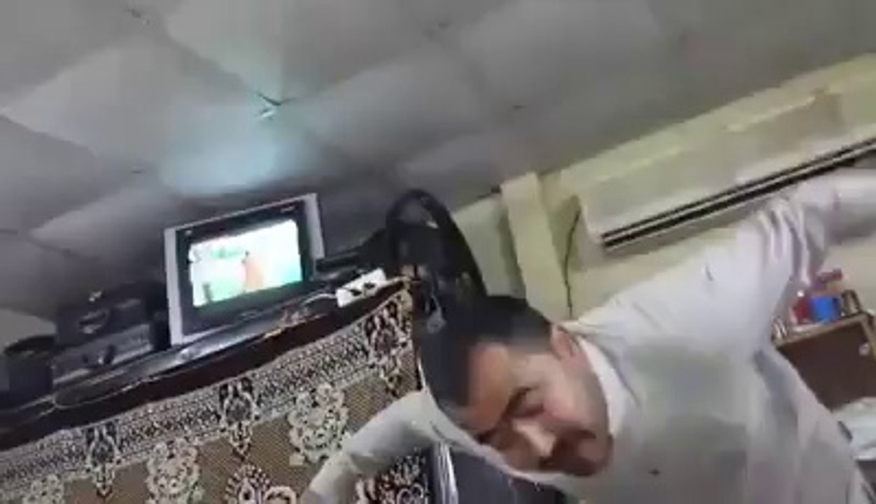 Very Funny Pathan Dancing Till Nawaz Will Resign