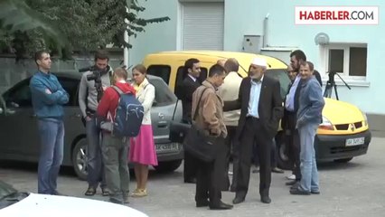 Boşaltılan Meclis binası, Kırım Vakfı Müdürü Şevkiyev tarafından mühürlendi -
