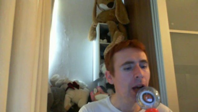 Wiwi égratigne un peu d'amour et beaucoup de chagrin d'Alain Stéfan