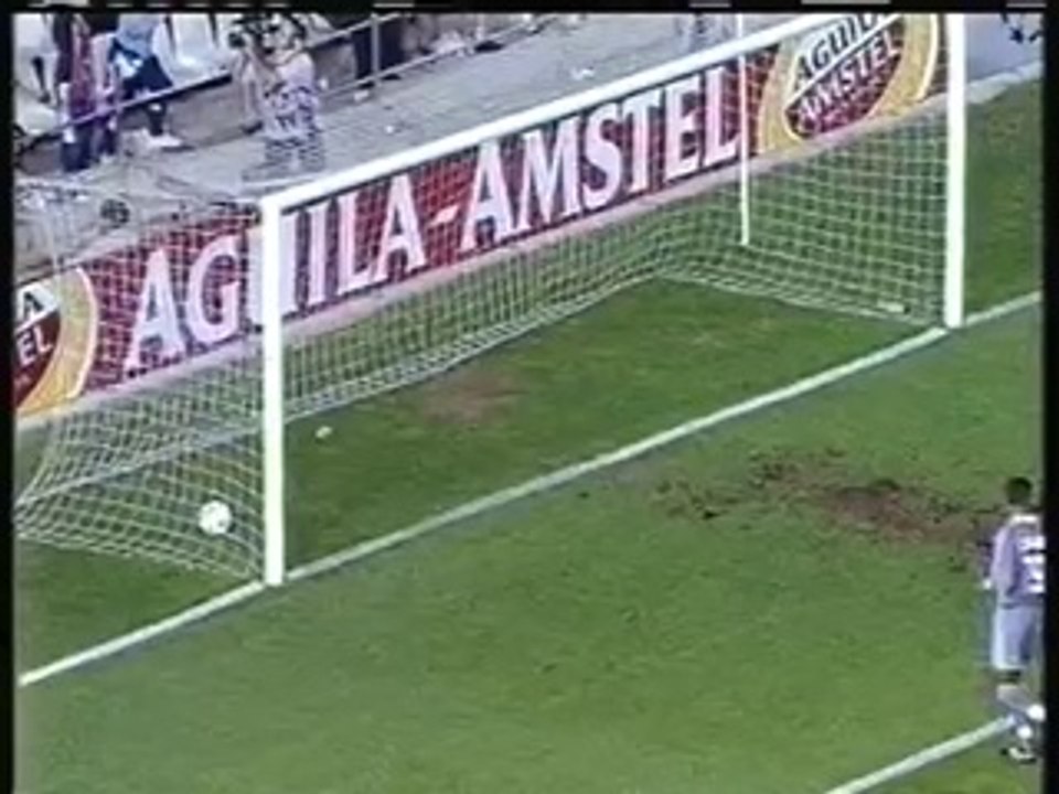 2000.09.27: Valencia CF 1 - 0 Olympique Lyon (Resumen)