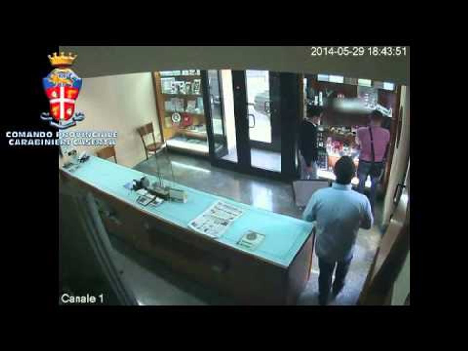 Casal di Principe (CE) - Rapina alla gioielleria Coppola, arrestato 31enne -1- (20.09.14)