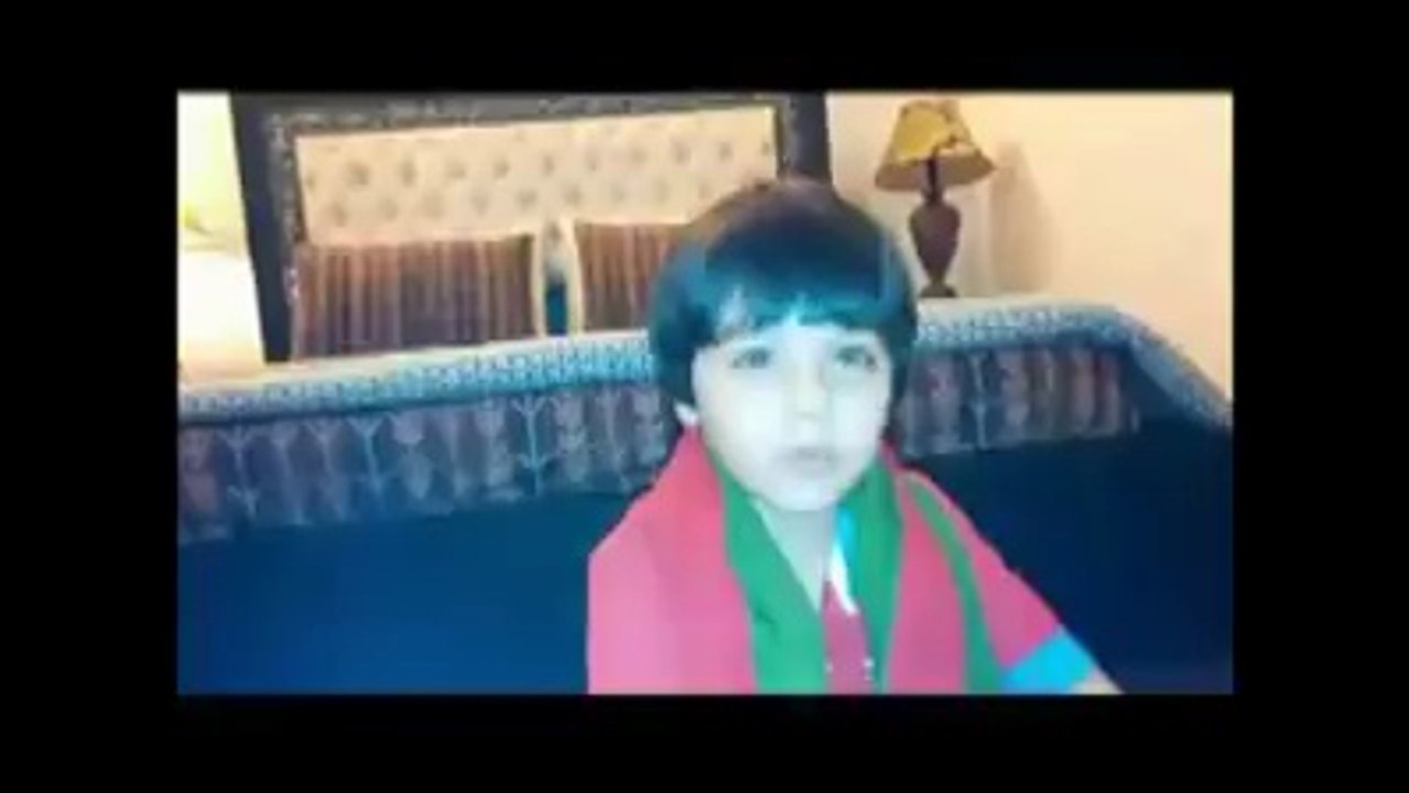 A cute video dedicated to Imran Khan and Azadi March movement by Zaydan (four year old kid)
