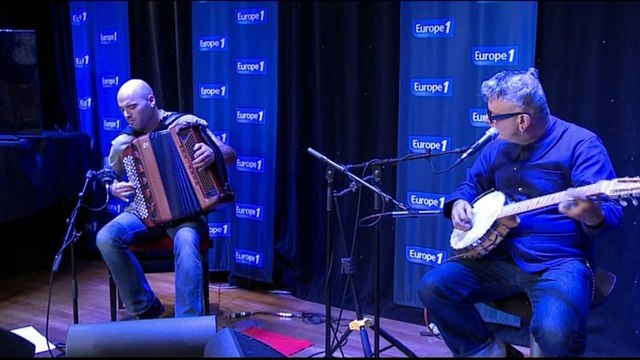 Sanseverino chante Le petit bal perdu en live
