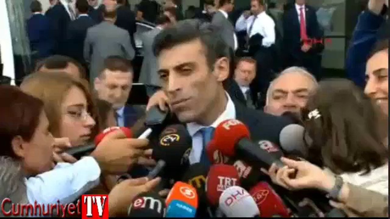 Gözünün üstündeki yara soruldu, Başkonsolos yanıtsız bıraktı