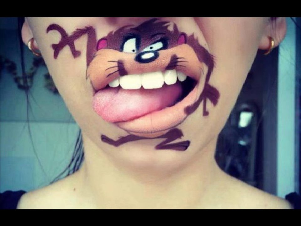Creative mouth painting art