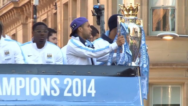 Pellegrini broni Yaya Toure