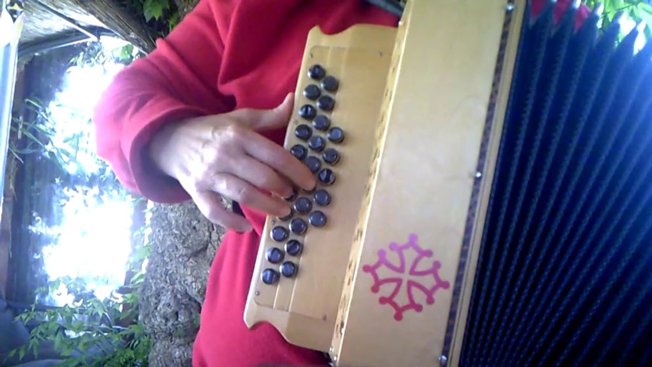 Accordéon diatonique, Valse le détour