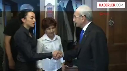 Kılıçdaroğlu, Vefat Eden Çankaya İlçe Örgütü Üyesinin Ailesini Ziyaret Etti
