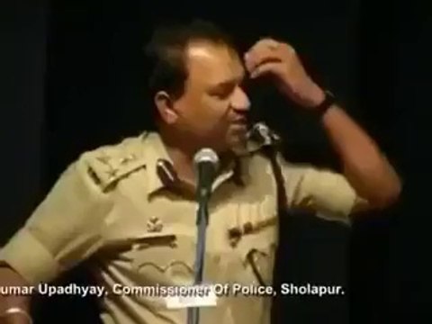 Indian Hindu Police Officer's Excellent Speech in the Honour of the Prophet Muhammad (PBUH)