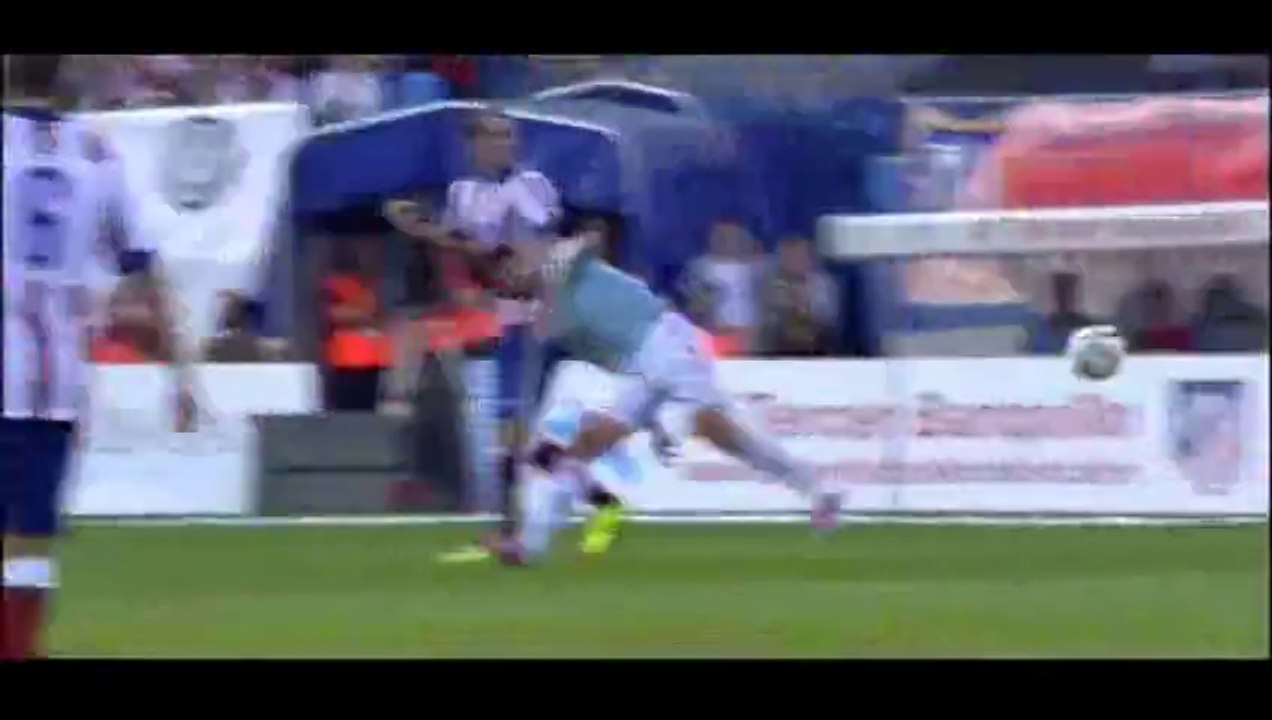 Pablo Hernandez Amazing Goal Atletico Madrid - Celta Vigo  0-1