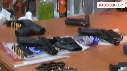 İstanbul'da, Bütün İlçelerde Yaklaşık 15 Bin Polisin Katıldığı Genel Asayiş Uygulaması Yapıldı.