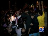 Imran and other PTI leaders from Islamabad leave the venue.-Geo Reports-21 Sep 2014
