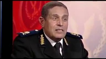 (✔) لواء يعترف أحضرنا علماء أزهريين لإقناع المجندين بضرب المتظاهرين