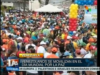 Miles de venezolanos marchan en favor de la paz