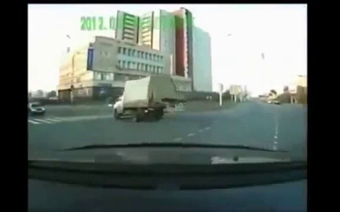 Extreme FAILS Compilation 2013 FUNNY Accidents 25 Minutes! NEW LT