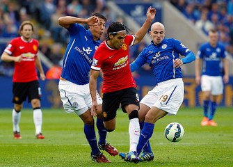 Quarteto funciona, mas Manchester United leva virada espetacular