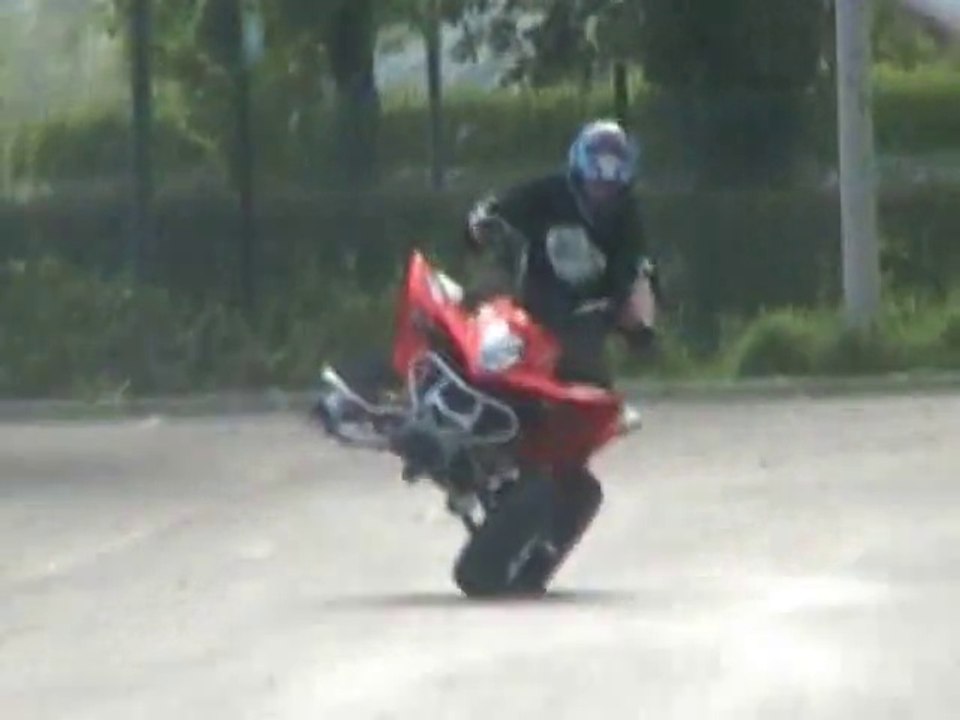 Stuntquad Vintage Inédit  (4 roues c'est 2 de trop ! 2006)